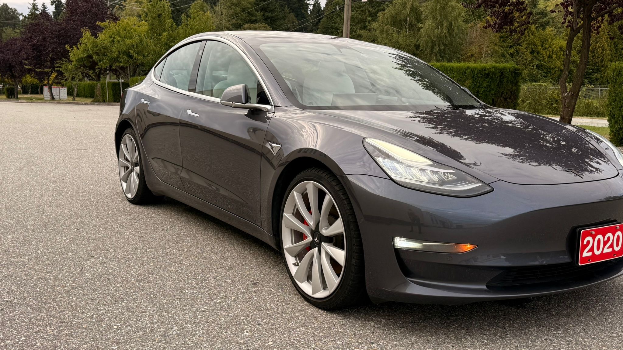 Tesla $27,999